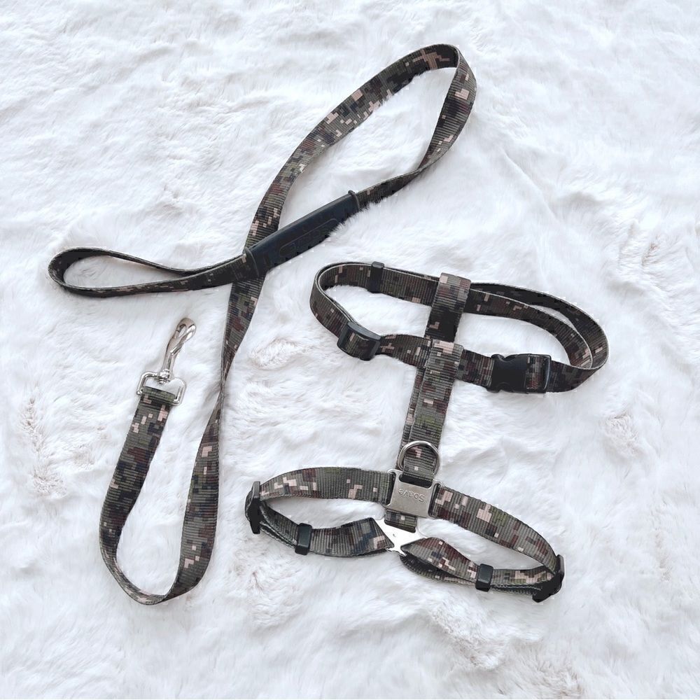 Dog Harness & Leash Bundle Camo Print S/M